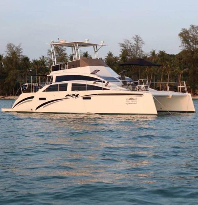 เรือคาตามารัน Island Spirit 390 แรงม้า ปี 2013