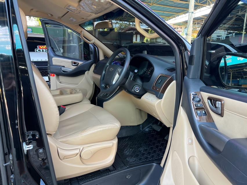 HYUNDAI H-1 รถปี 2018 จด 2019 รุ่น 2.5 ELITE ออโต้ สีดำ ใช้น้อย เลขไมล์ 88,900 km รูปที่ 9