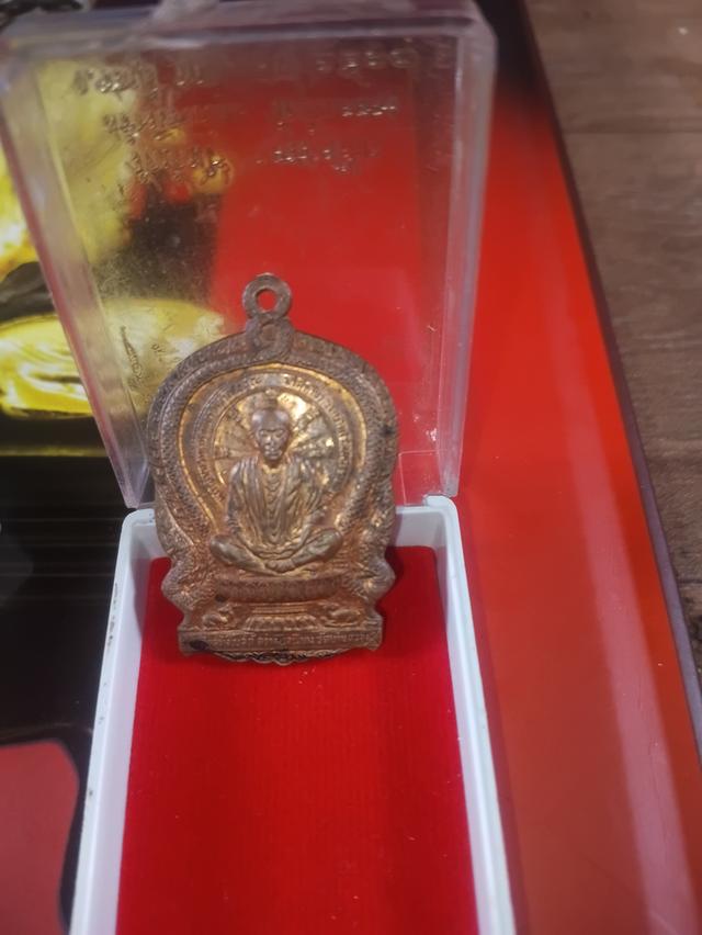 พระเครื่องและวัตถุมงคลต่างๆ รูปที่ 2