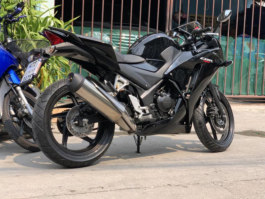 CBR 300R 1