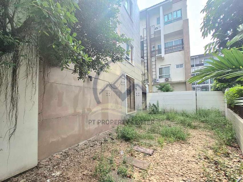 ขาย+ให้เช่า หมู่บ้านพรีเมี่ยมเพลส 1 เอกมัย-รามอินทรา ถนนสุคนธสวัสดิ์ 17