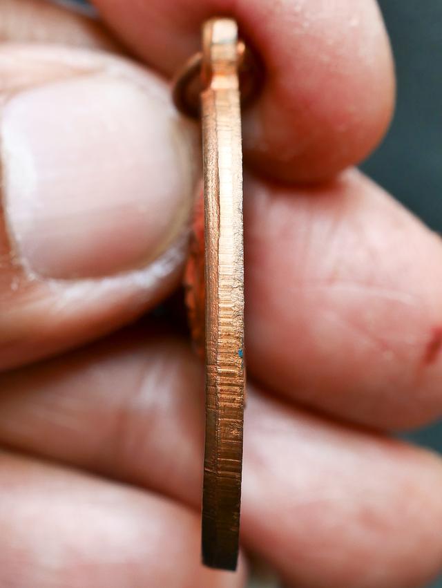 เหรียญเจริญพรบน หลวงพ่อคูณ วัดบ้านไร่ ปี 2536...เก่า เดิมๆ 9