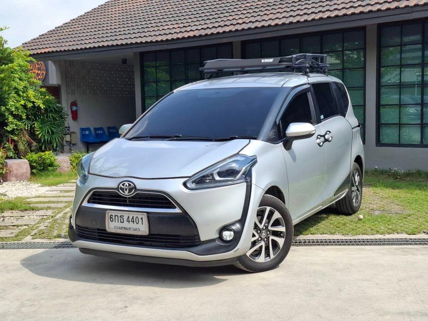 รหัสรถ KN4401 TOYOTA SIENTA 1.5 V ปี 2017