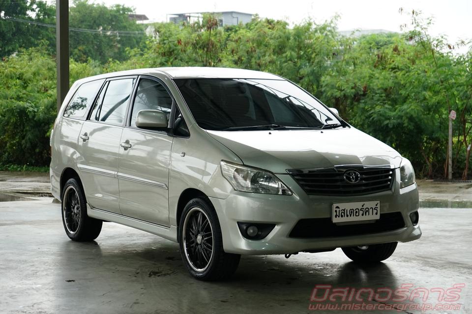 2012 TOYOTA INNOVA 2.0 G OPTION