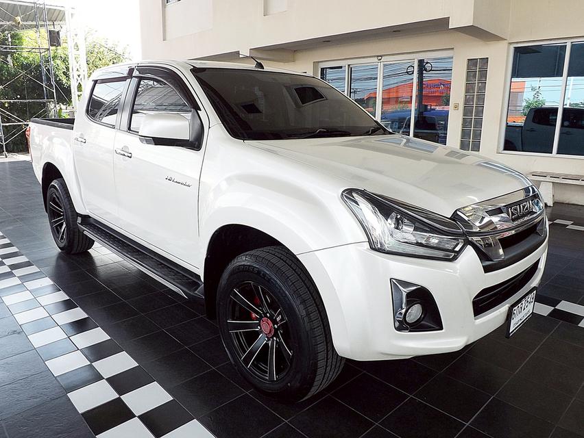 รหัสรถ KCY2549 📌 ISUZU D-MAX HI-LANDER CAB 4 1.9Z DVD เกียร์ธรรมดา ปี 2018 รูปย่อยที่ 3