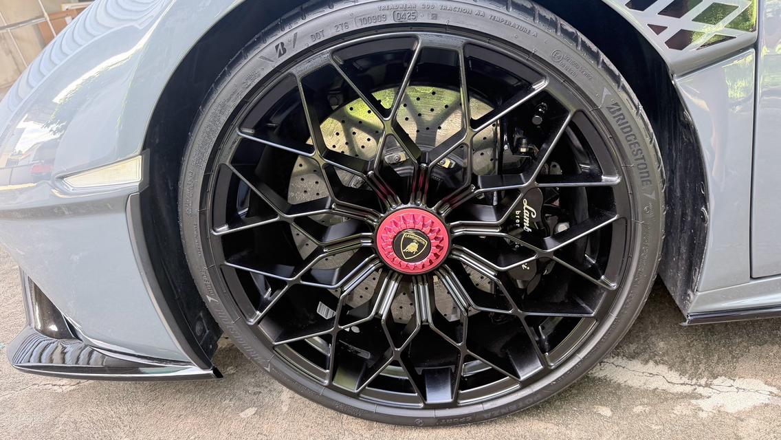 Lamborghini huracan STO รูปที่ 17