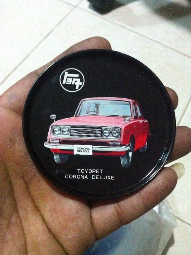 ถาดแถมจากรถยนต์ TOYOPET รุ่น CORONA DELUXE จากญี่ปุ่น ก่อนจะเป็นโตโยต้า อายุประมาณ 50ปี