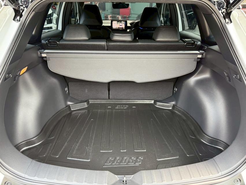 รหัสรถ NKG5670 Toyota Corolla Cross 1.8 Hybrid GR Sport A/T ปี 2022 14