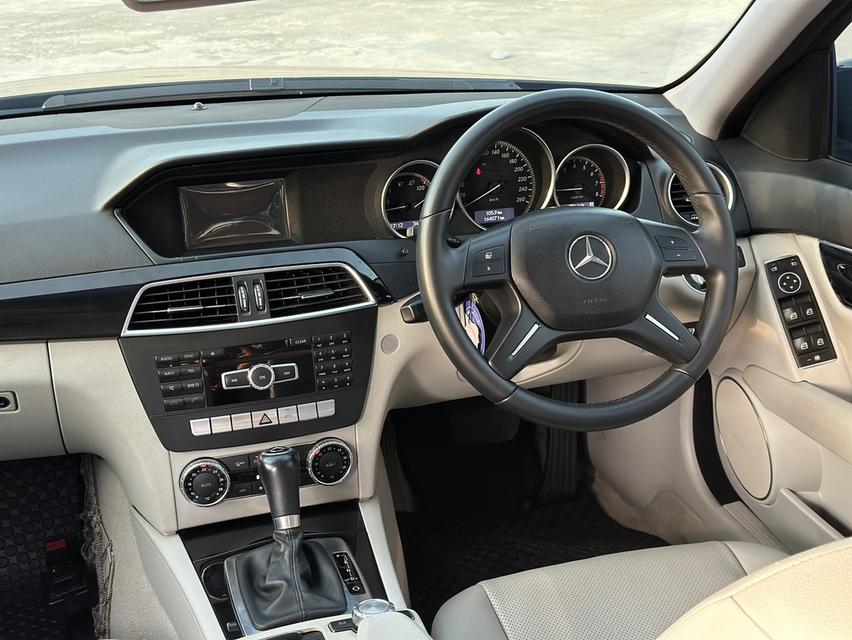 รหัสรถ PAT1244 Benz C200 1.8 CGI Blue Efficiency Amg (W204) 2012 12