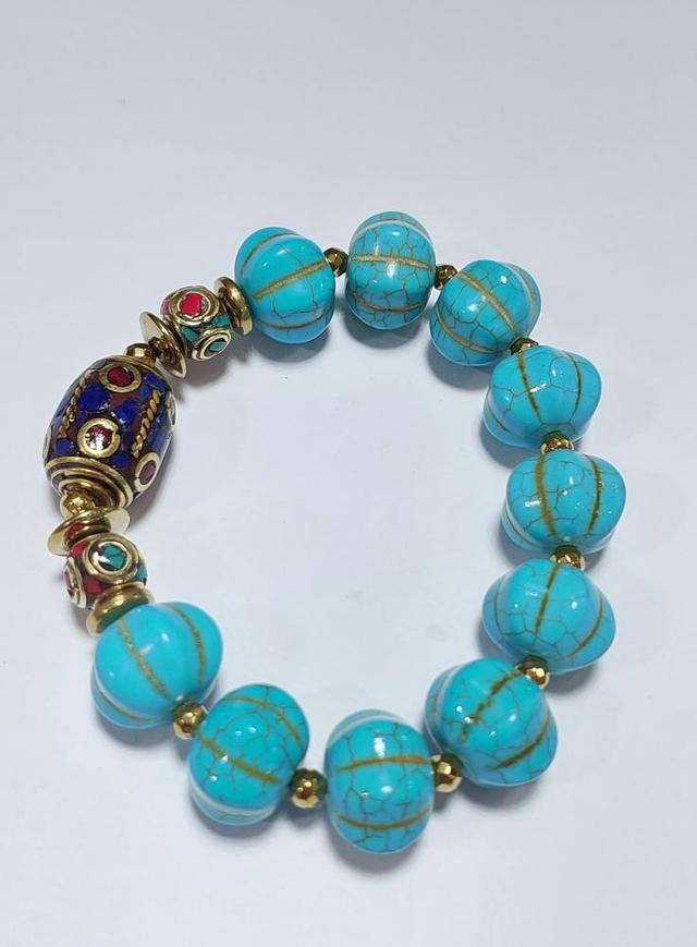 ข้อมือหิน Turquoise stone 16mm ลูกปัดเนปาล ยาว 18 cm.