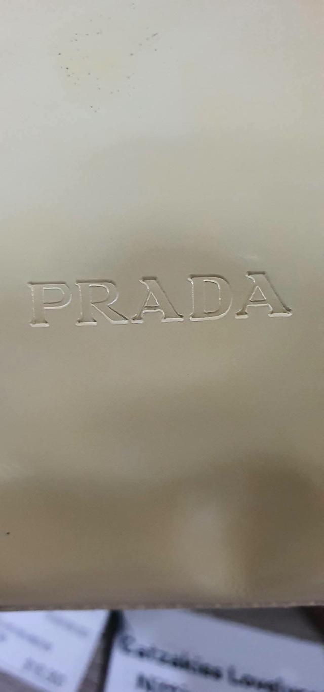 กระเป๋า คล้องไหล่ Prada รูปที่ 12