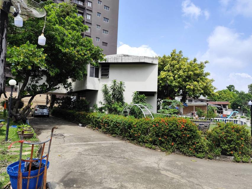 ขายที่ดินสวยๆเกือบสองไร่ สุขุมวิท land nearly close main Road BTS Phunawithi Sukhumvit 5