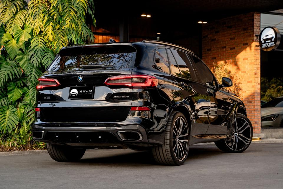   BMW X5 xDrive30d M Sport ปี 2018 📌เข้าใหม่! 𝐁𝐌𝐖 𝐗𝟓ดีเซล รุ่นTop ขับ4 X drive!📌 2