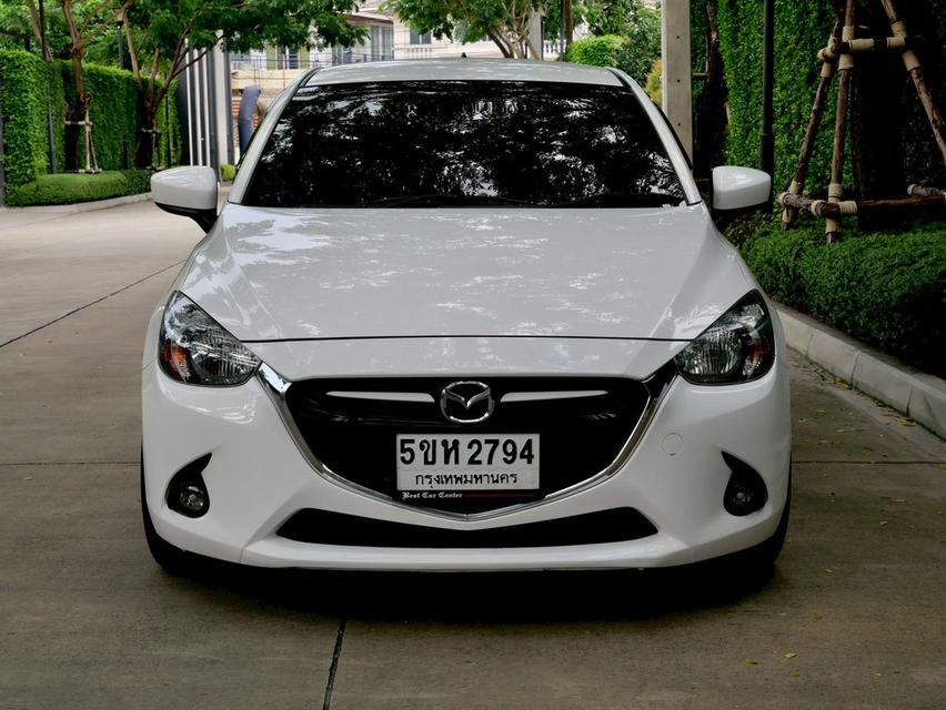 Mazda2 XD High Plus ปี2015  Book serviceครบ 