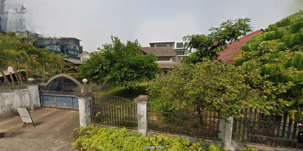 Prime 2-Story Detached House in the Heart of Chiang Mai City (Chang Phueak) - THB 12M 13