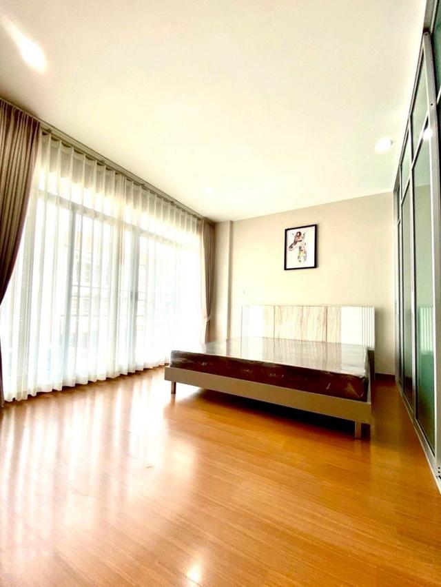 ให้เช่า ทาวน์โฮม 3 ชั้น บ้านกลางเมือง เออร์บาเนี่ยน ศรีนครินทร์  6