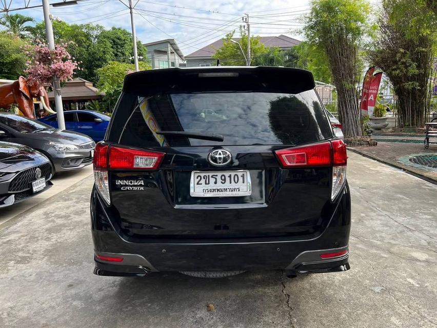 TOYOTA INNOVA CRYSTA PREMIUM เครื่อง2.8cc. AUTO ปี2022 18