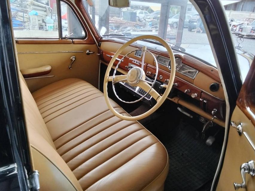 ขายรถมือสอง Mercedes-Benz W180