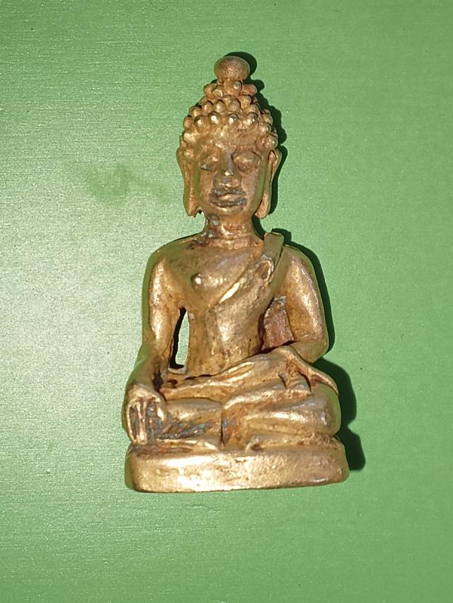 พระสิงห์หนึ่งทองคำ