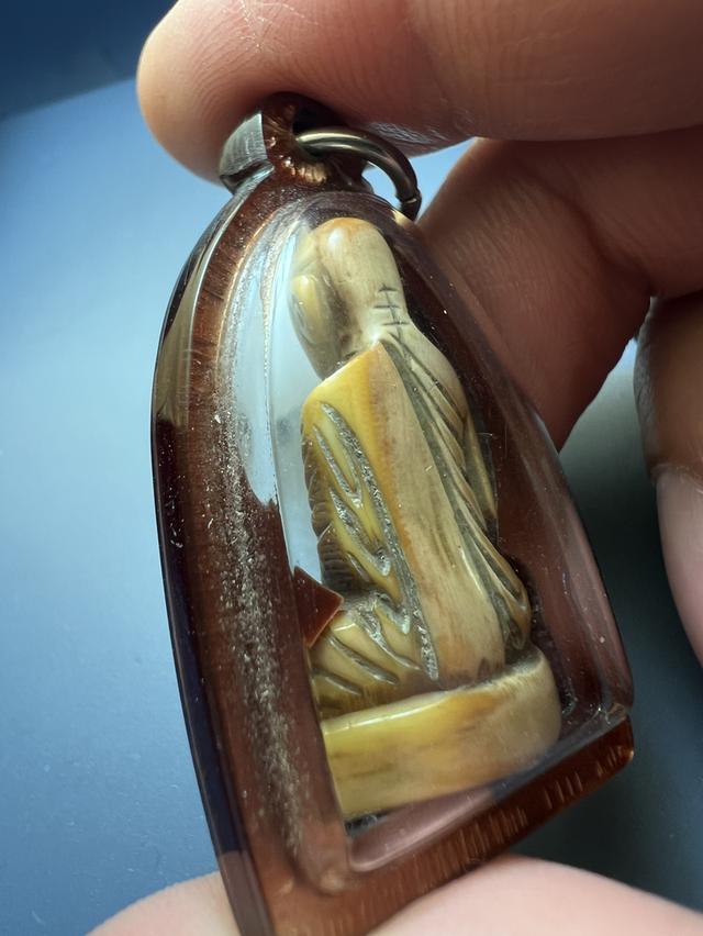 รูปหล่อแกะ หลวงพ่อเดิม วัดหนองโพ ไม่ทราบเนื้อ ไม่ใช่โลหะ ไม่ใช่ผง 8