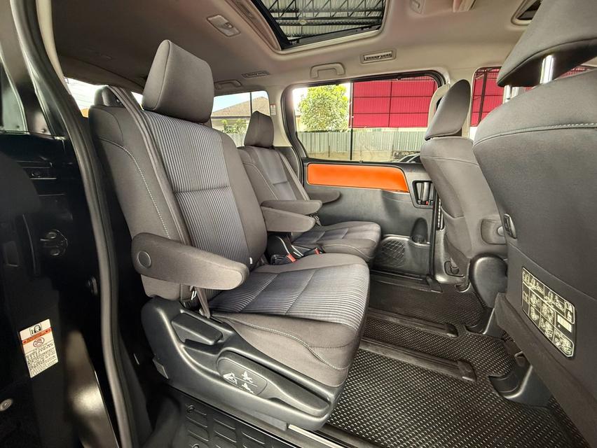 ปี 2014 TOYOTA VOXY, 2.0 ZS รูปที่ 7