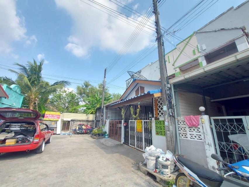 ขายบ้าน 2 ชั้น หมู่บ้านแสงตะวัน คลอง11 ธัญบุรี 3