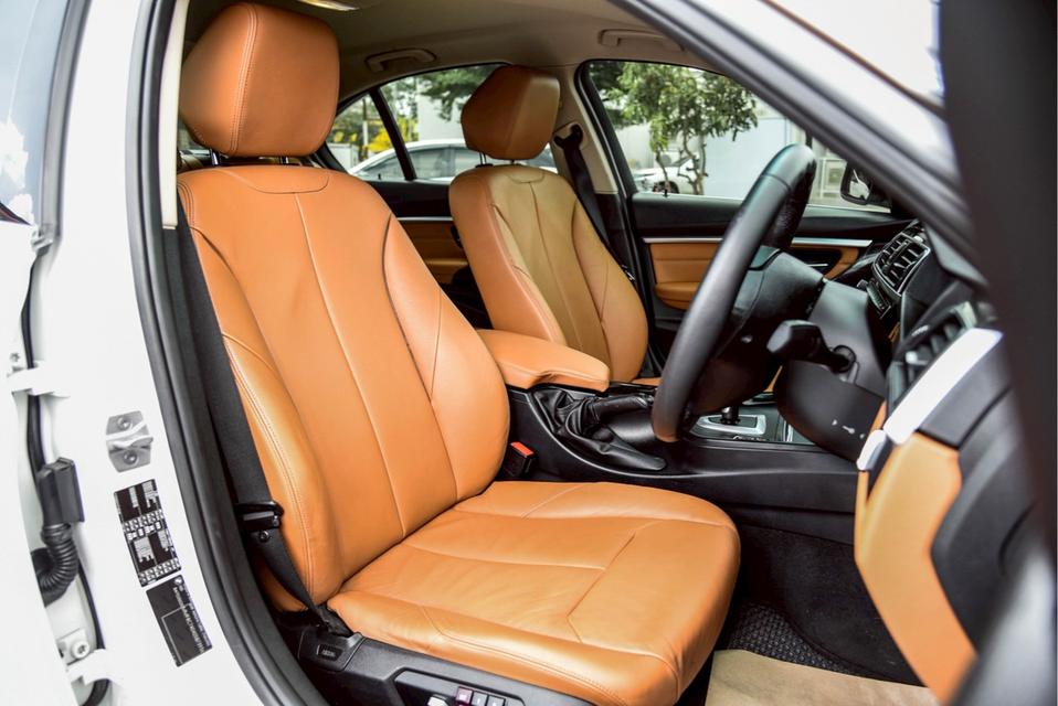 BMW #320d 2.0 AT 2018 รถสวย ไมล์แท้ สวยตรงปก โทร.0922639576 เอ๋  7