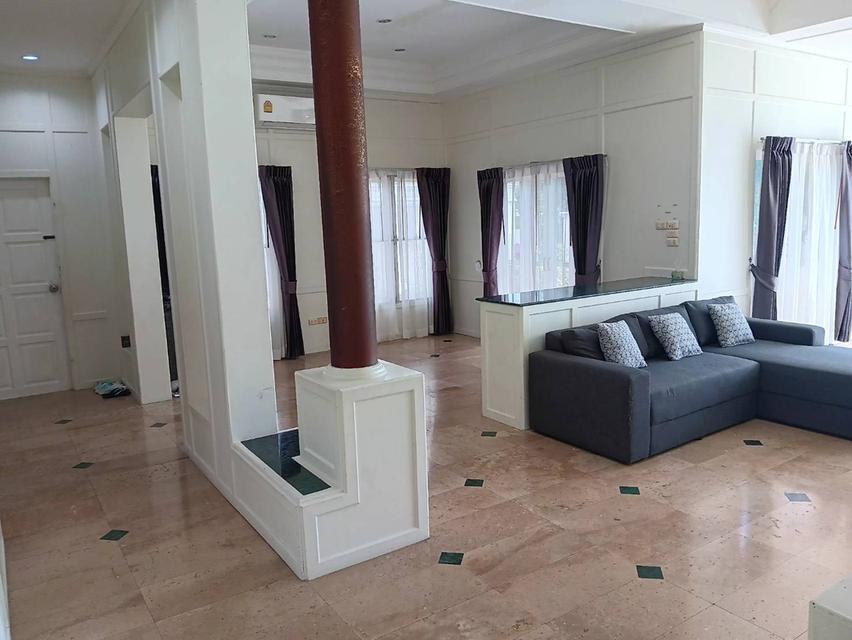 Selling house Pattaya - Nernplabwan 12