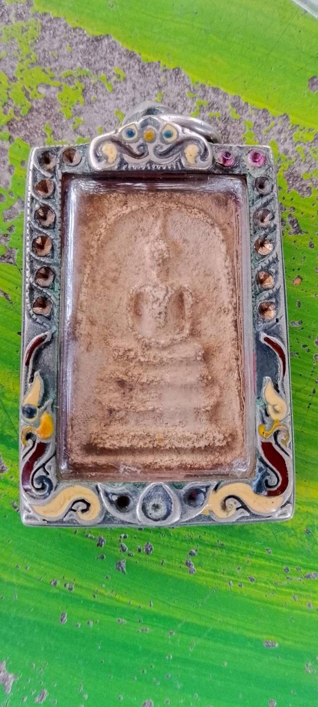 พระเครื่องทั่วไปเนื้อผงรูปถ่ายและเหรียญหล่อ รูปที่ 11