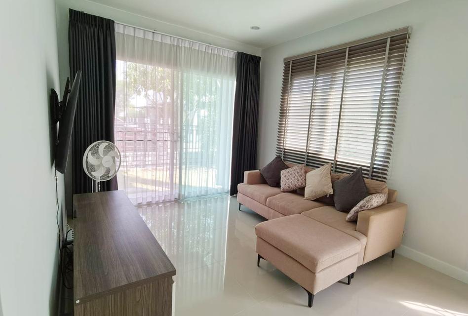 ให้เช่าบ้านเดี่ยว 2ชั้น  หมู่บ้านเซนโทร รังสิตคลอง 4 ธัญญะ ปทุมธานี 🚩ติดสนามกอลฟ์กรุงกวี,ใกล้โลตัสคลอง 4,ทางด่วน,โรงเรียนสวนกุหลาบรังสิต,ดรีมเวิล์ด 18