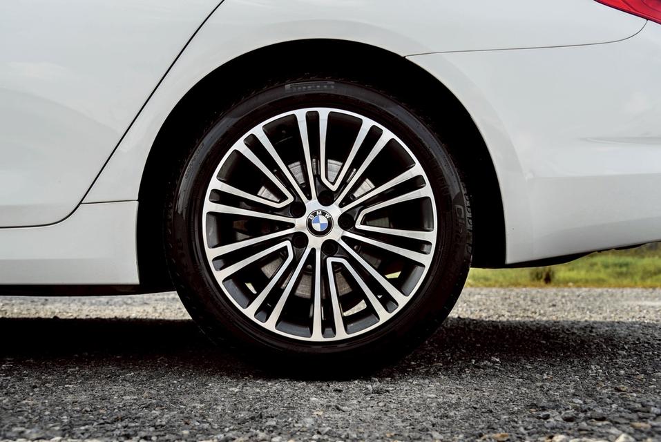 รหัสรถ CBL8870 BMW 520D 2.0 Sport [G30] AT 2018 7