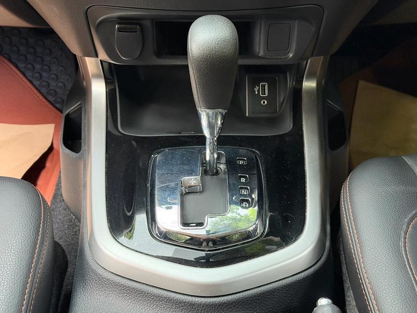 (แจ้งรหัสรถ PJP8694) ⚡2019 NISSAN NP300 NAVARA 2.5 EL DOUBLE CAB CALIBRE BLACK EDITION รูปที่ 14