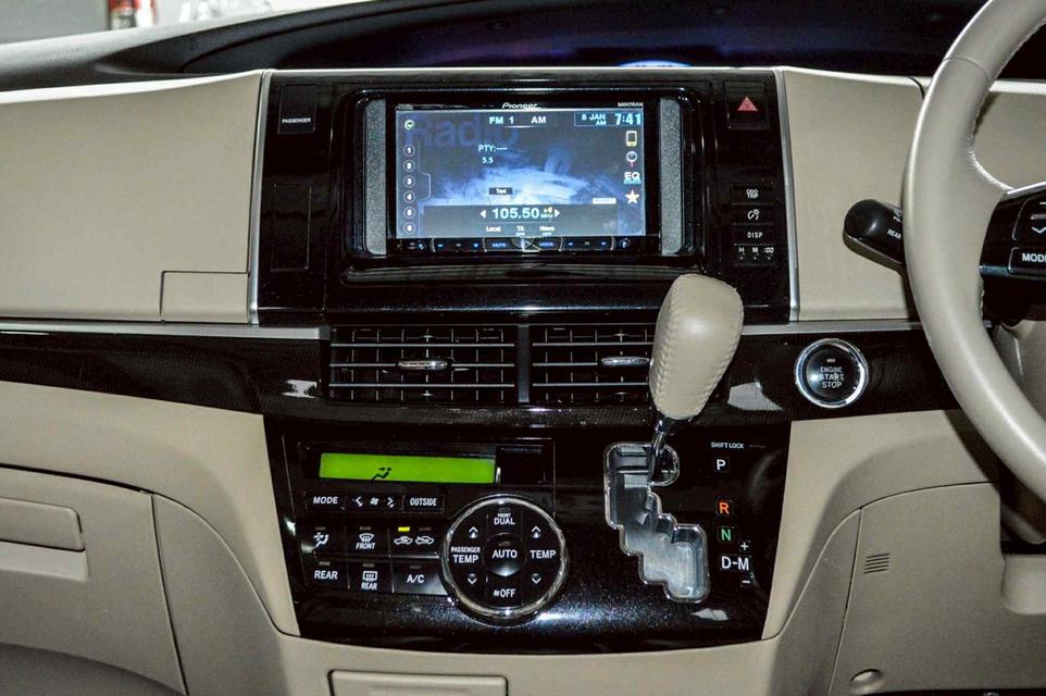 รถเข้าใหม่! Toyota Estima 2.4 Aeras ปี 2013 สภาพสวยจัด พร้อมใช้งาน 15