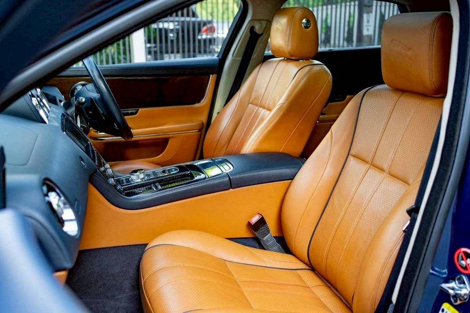 รหัสรถ PR669 Jaguar XJL 2012 Portforio Excutive Package 18