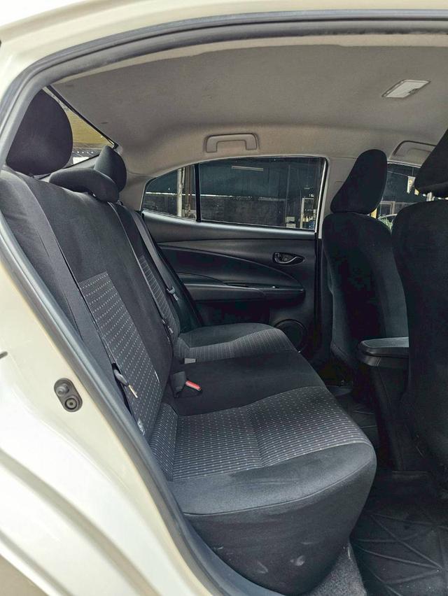 TOYOTA YARIS ATIV, 1.2 ENTRY ปี 20 AT 8
