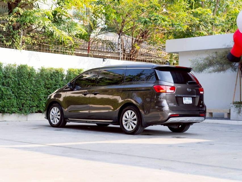 Kia Carnival 2.2 EX ปีจด 2017 ♨️ ประกันเครื่องเกียร์ 3 ปี 30,000 km. ♨️ 8