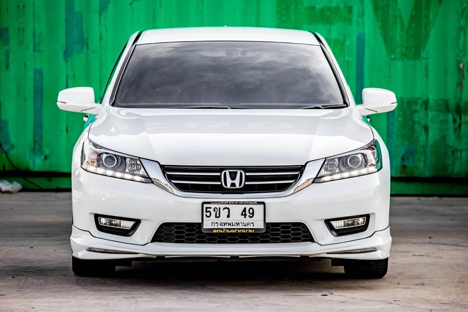 Honda Accord 2.0EL ปี 2014 สีขาว สภาพนางฟ้า ไม่เคยชน ไม่เคยแก๊ส 2