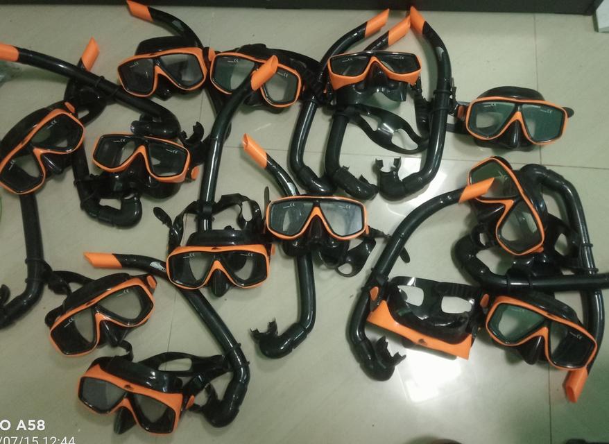 เเว่นตาดำน้ำ  ชุดล่ะ350บ.รวมส่ง ราคาเหมา20ชุด7500บ.รวมส่ง