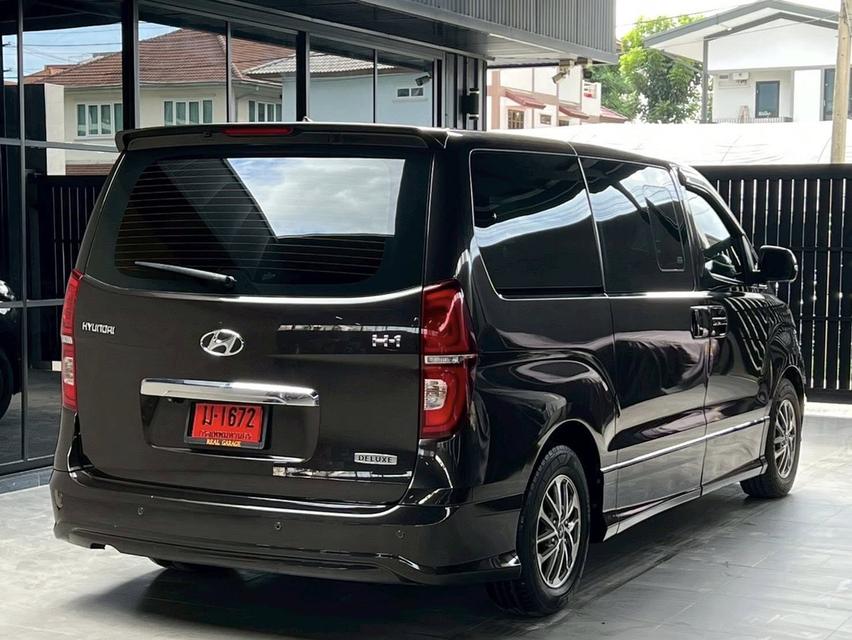 Hyundai H-1 2.5 ดีเซล delux ปี 2019 วิ่ง 80000 KM. 4
