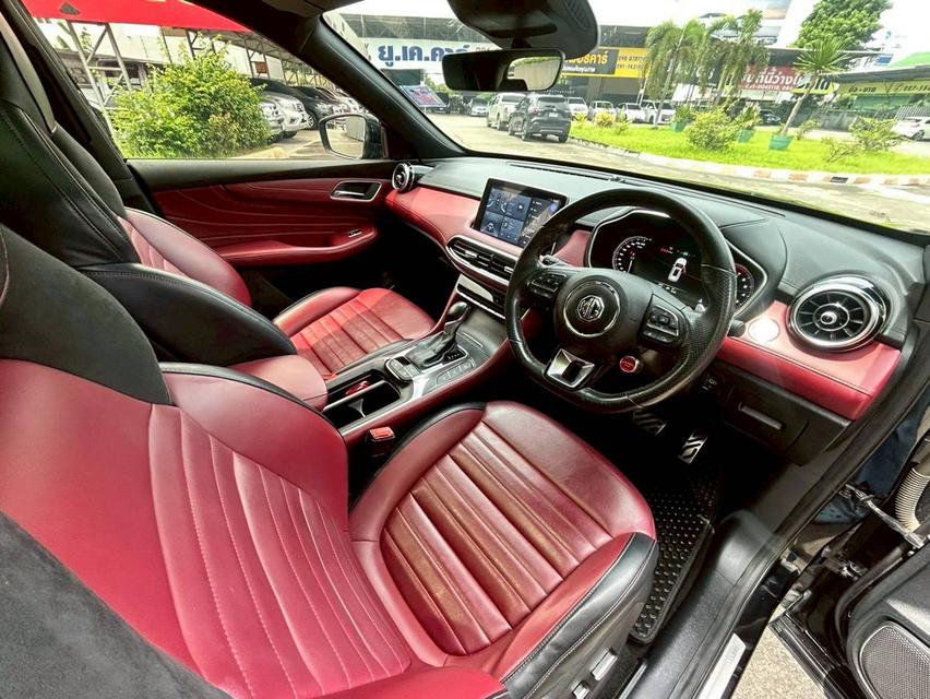 MG HS 1.5 X 2020  11
