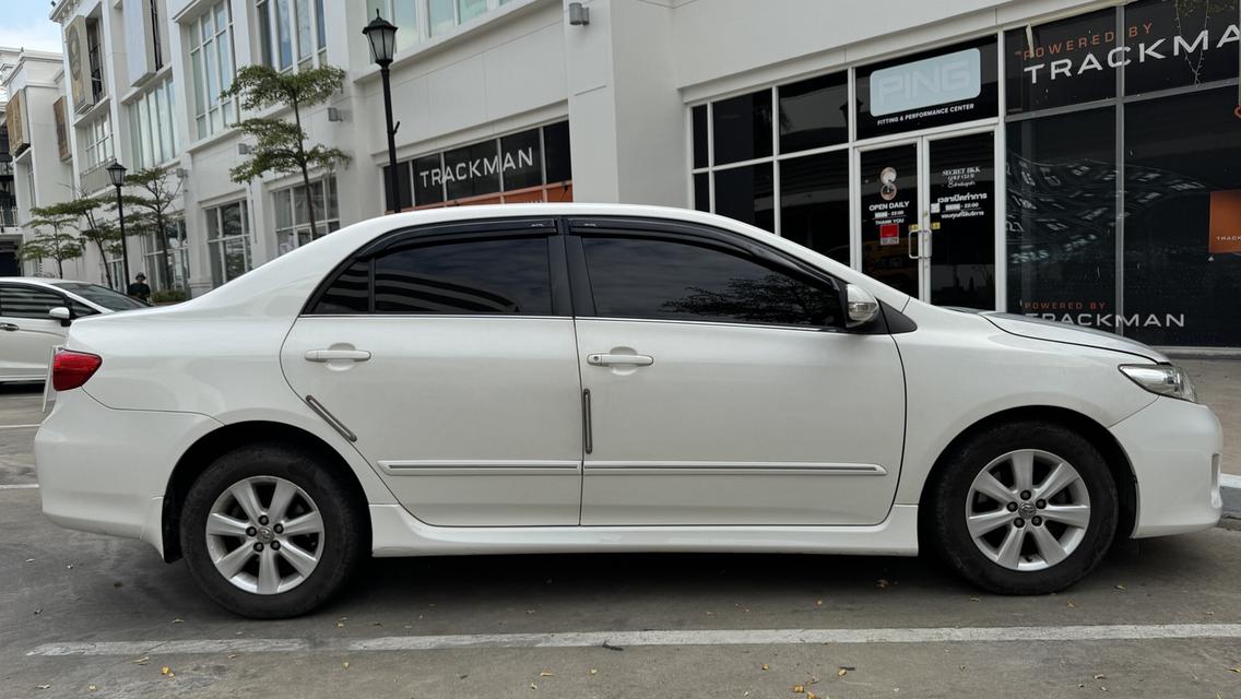 ปี 2012 ขาย TOYOTA Corolla Altis 1.6 E สีขาว รถบ้านสภาพดี เจ้าของขายเอง 3