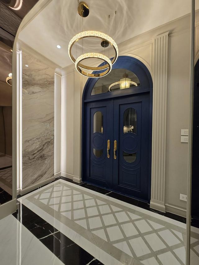 ขาย / เช่า หมู่บ้านนาราสิริ กรุงเทพกรีฑา  หมู่บ้านหรูระดับ Top ของแสนสิริ ตัวบ้านเป็น double volume 10