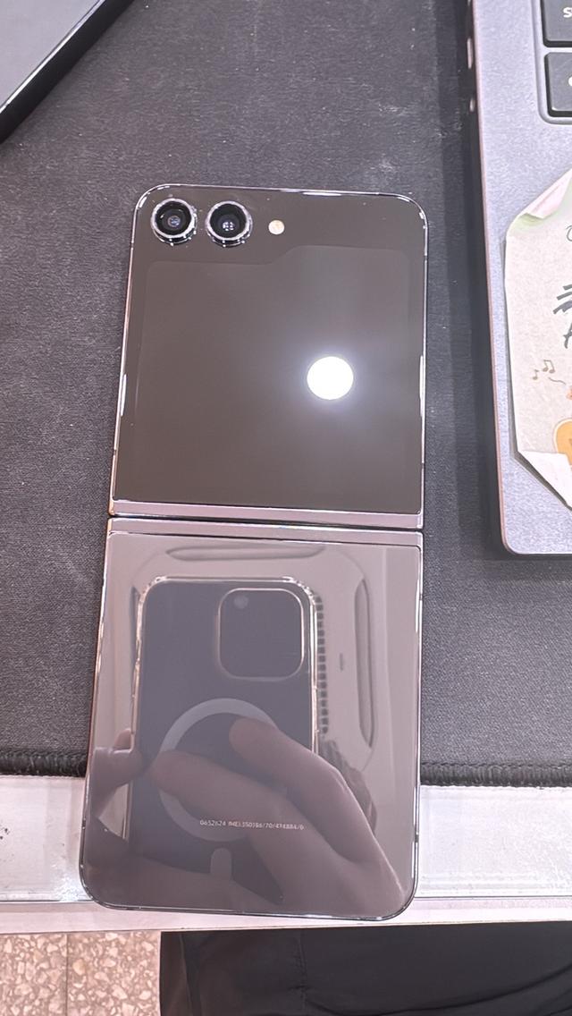 samsung flip 5 256gb