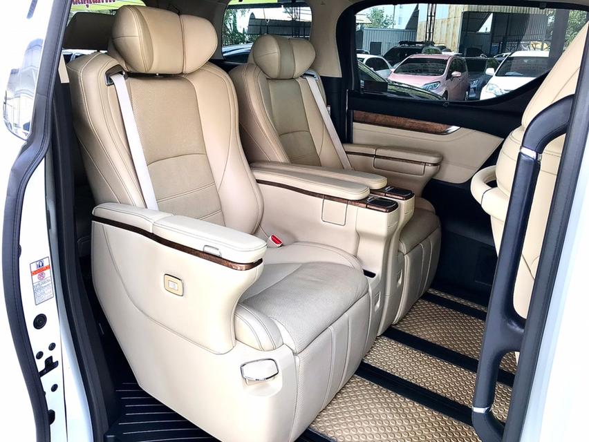 ขาย TOYOTA ALPHARD 3.5 Executive Lounge ไมล์แท้ 130,000 กม. 8