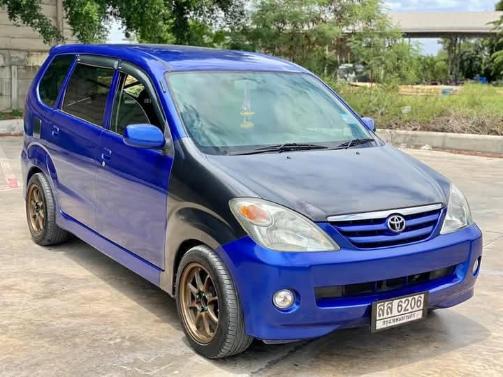 Toyota Avanza ปี 2006 3