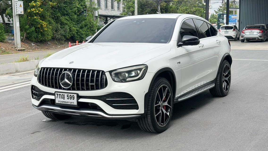 2020 BENZ GLC 43 COUPE 4 Matic สีขาว Milage 82,XXX KM รถสวย ไม่มีอุบัติเหตุ เซอร์วิส ตามระยะ รูปย่อยที่ 3