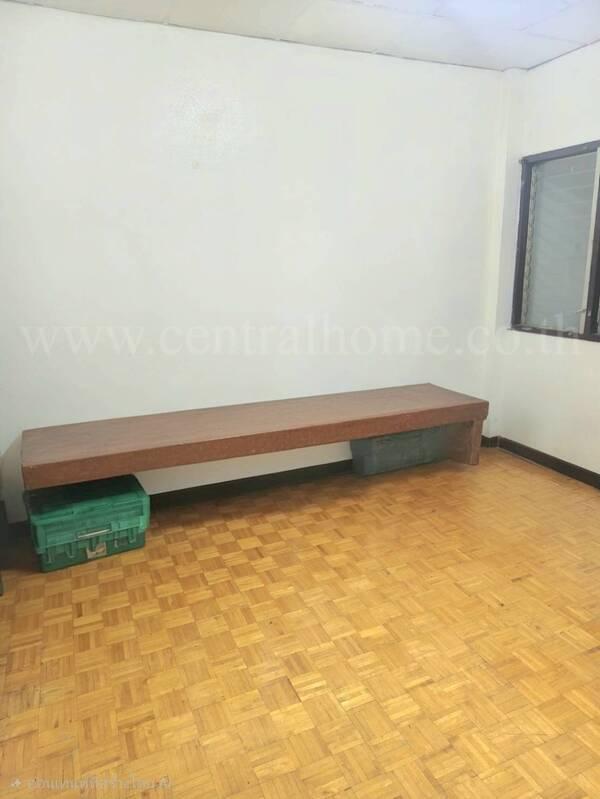 ทาวน์เฮ้าส์ ซอยสุขุมวิท 80 ใกล้ BTS สำโรง ขายพร้อมผู้เช่า ราคาถูก  6