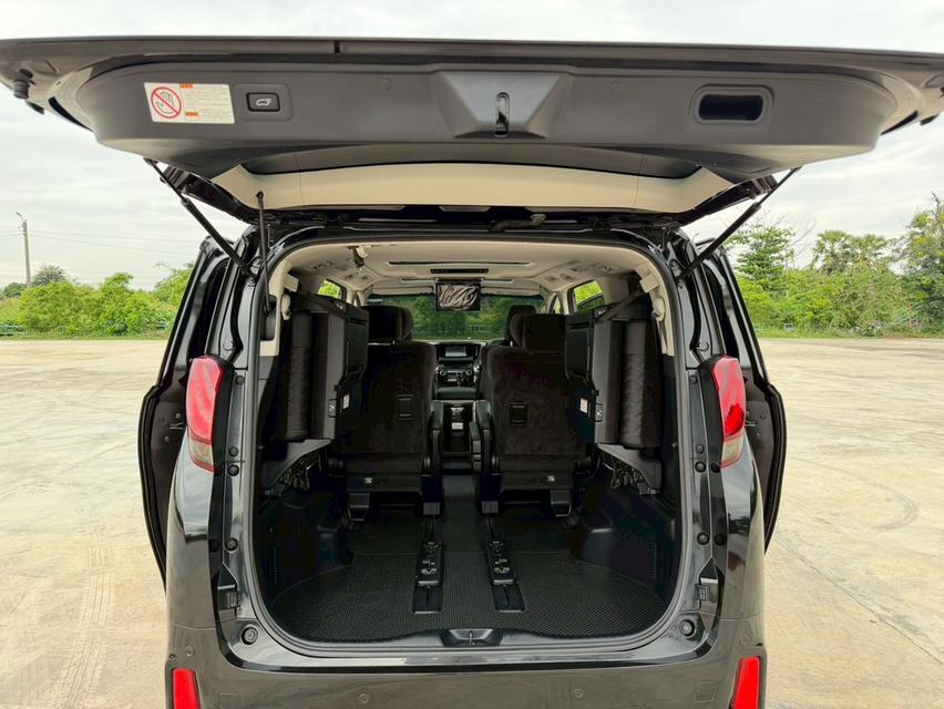 TOYOTA ALPHARD 2.5 SC PACKAGE ปี16 สีดำ 12