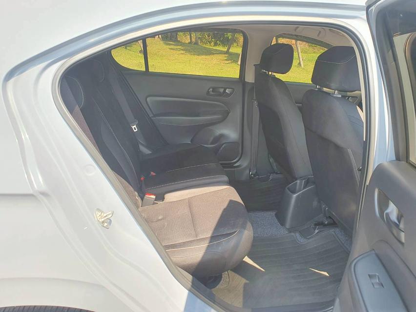Honda City 1.0 S+ 5ประตู Hatchback ปี 2023 สีเทาแรมโบ รูปที่ 10