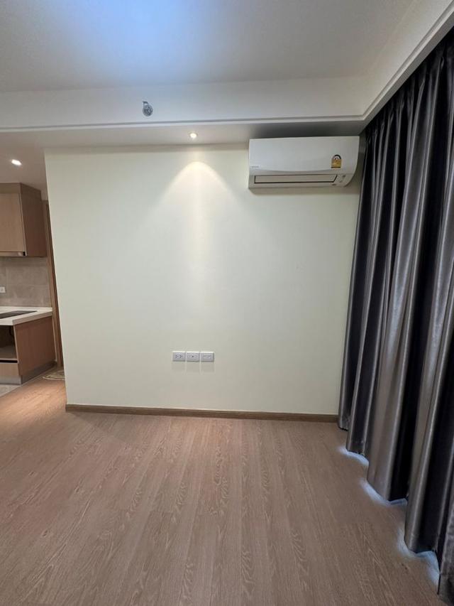 ขายคอนโด รีเกิล สาทร-นราธิวาส ชั้น 8 ทำเลดี เดินทางสะดวก 4